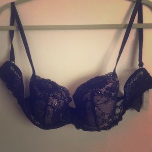 Victoria Secret 34b bra
